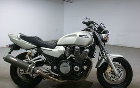 YAMAHA XJR1200 1996 4KG