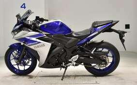 YAMAHA YZF-R25 A RG10J