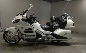 HONDA GL 1800 GOLD WING 2012 SC68