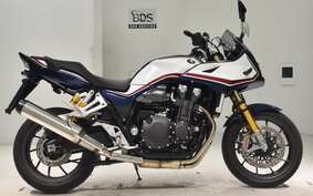 HONDA CB1300SB SUPER BOLDOR EP 2023 SC54