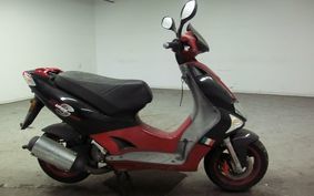 KYMCO SUPER 9 S SH10