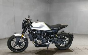 HUSQVARNA  ヴィットピレン701 2018 UPV4