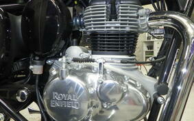 ROYAL ENFIELD CLASSIC 2023