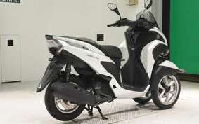 YAMAHA TRICITY 125 SE82J