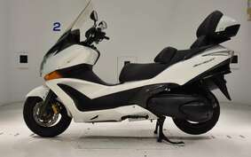 HONDA SILVER WING 400 GTA 2013 NF03