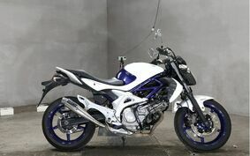 SUZUKI GLADIUS 2011 VK58A