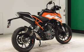 KTM 125 DUKE JPA40