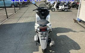 YAMAHA TRICITY 125 SE82J