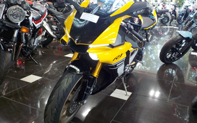 YAMAHA YZF-R1 2016 RN32