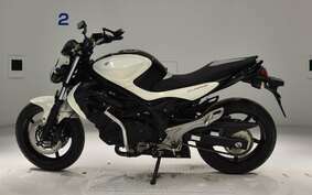 SUZUKI GLADIUS 2013 VK58A