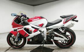 YAMAHA YZF-R6 2000 RJ03