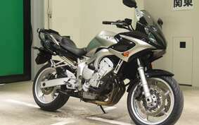 YAMAHA FAZER FZ6 S 2004 RJ07