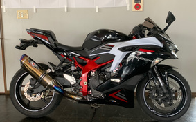 KAWASAKI NINJA ZX 25 ZX250E