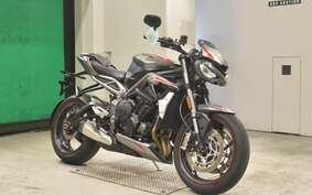 TRIUMPH STREET TRIPLE RS 2021