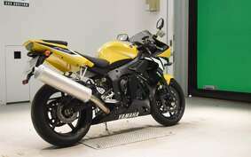 YAMAHA YZF-R6 2003 RJ05