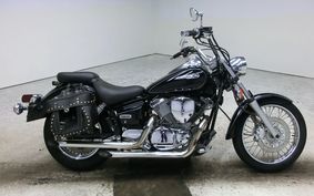 YAMAHA DRAGSTAR 250 2000 VG02J