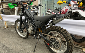 YAMAHA TRICKER DG16J