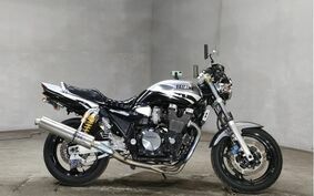 YAMAHA XJR1300 2002 RP03J