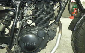 YAMAHA TW225 DG09J