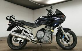 YAMAHA TDM900 2002 RN08