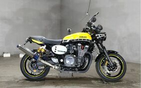 YAMAHA XJR1300 C 2017 RP194