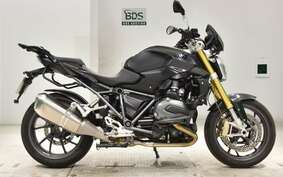 BMW R1200R 2016 0A04