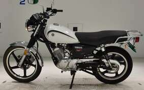 YAMAHA YB125SP