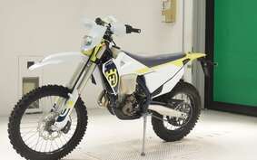 HUSQVARNA FE250