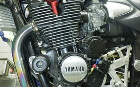 YAMAHA XJR1300 2000 RP03J