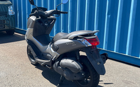 YAMAHA N-MAX155 ABS SG50J