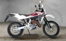 HUSQVARNA WRE125 不明