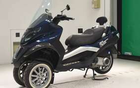 PIAGGIO MP3 250