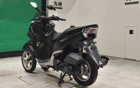 YAMAHA TRICITY 125 SE82J