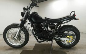 YAMAHA TW225 DG09J