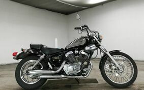 YAMAHA VIRAGO 250 3DM