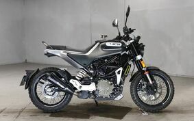 HUSQVARNA  スヴァルトピレン401 2020 JUJ4