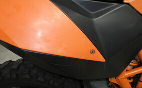 KTM 690 ENDURO R 2013 LET40