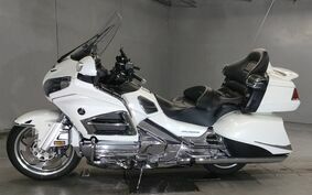 HONDA GL 1800 GOLD WING 2013 SC68