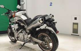 YAMAHA MT-01 2010 RP18