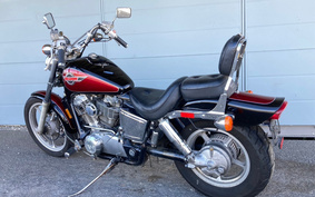 HONDA SHADOW 1100 1993 SC18