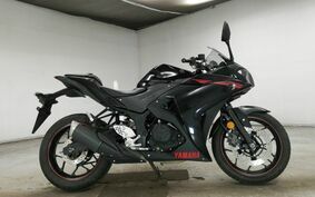 YAMAHA YZF-R25 RG10J