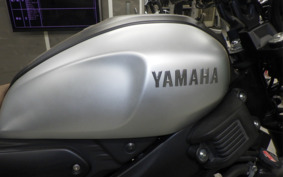 YAMAHA XSR155