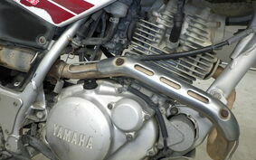 YAMAHA SEROW 225 4JG