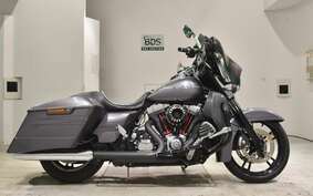 HARLEY FLHXS 1690 2015