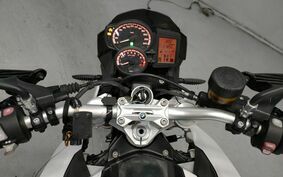 BMW F800R 2015 0B04