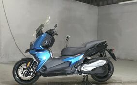 BMW C400X 2019 0C09