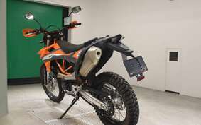 KTM 690 ENDURO R 2022 LEV40