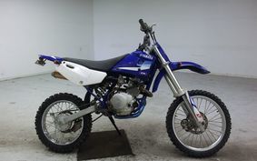 YAMAHA TT-R125 LW 2000 CE07Y