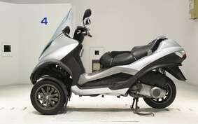 PIAGGIO MP3 250