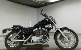 YAMAHA VIRAGO 250 3DM